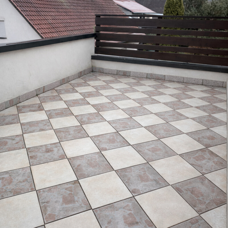 Terasse - Ruhig gelegenes Haus Pfinztal